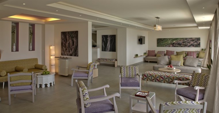 Zenotel Wellness Retreat Bhersaf 